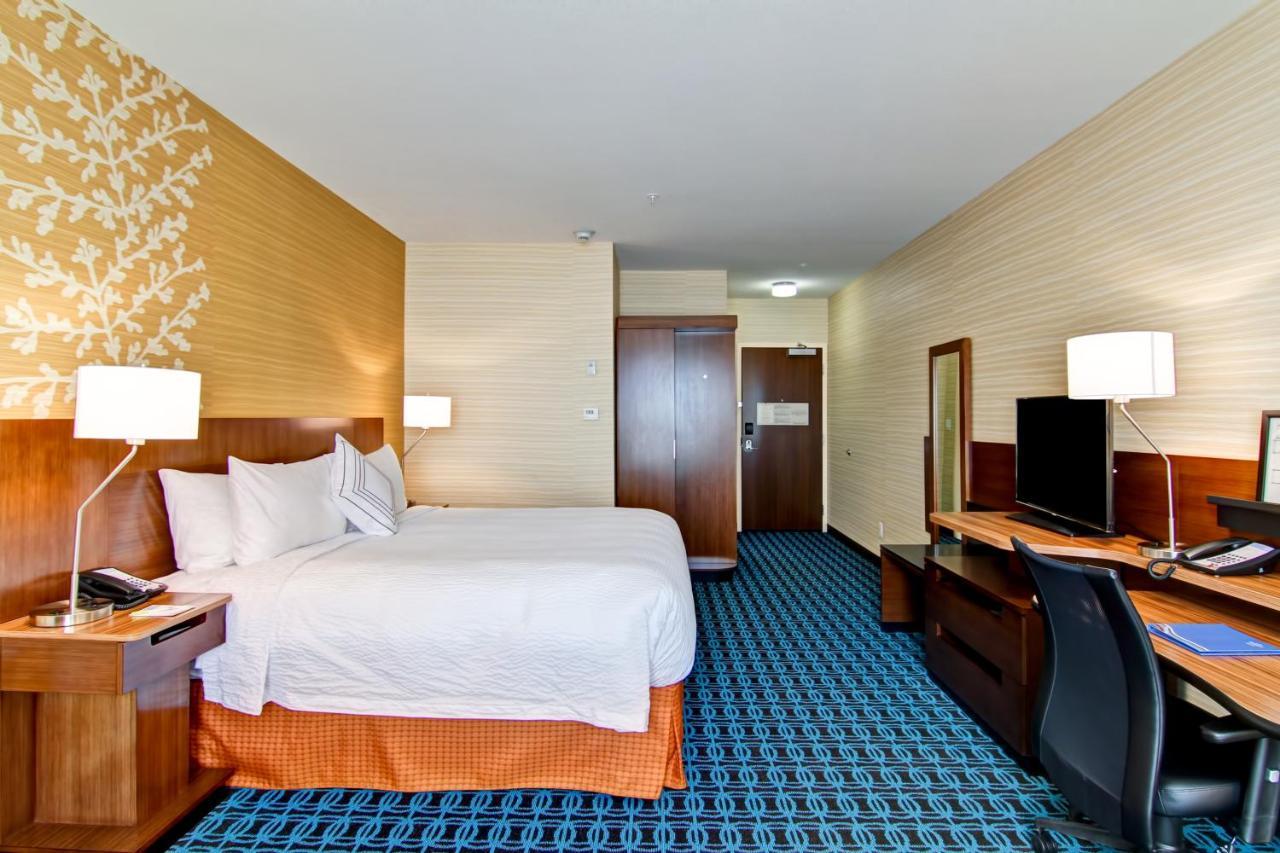 Hotel Fairfield & By Marriott 3*
