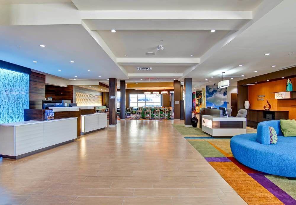 Hotel Fairfield & By Marriott
