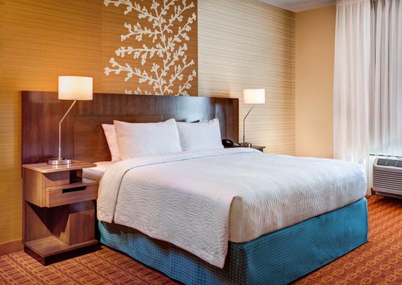Hotel Fairfield & By Marriott 3*