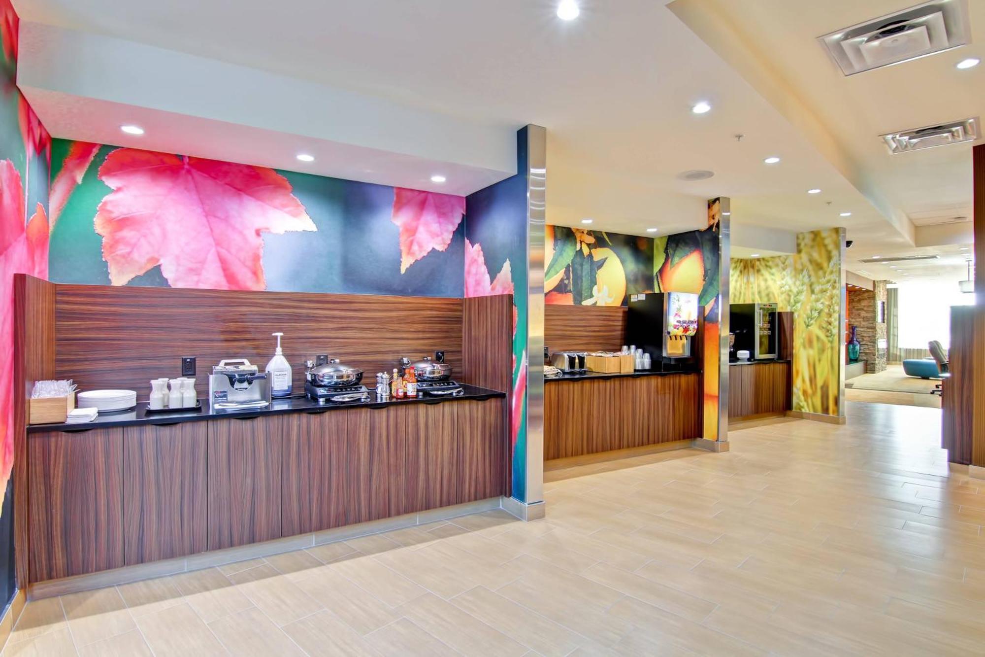 Fairfield & By Marriott Hotel Kamloops
